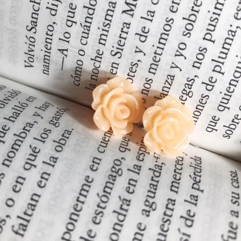 Fussy soft peach acrylic rose big 10mm stud earrings